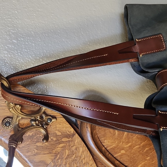 Dooney & Bourke Hunter Green Suede and Leather tote - Picture 5 of 16